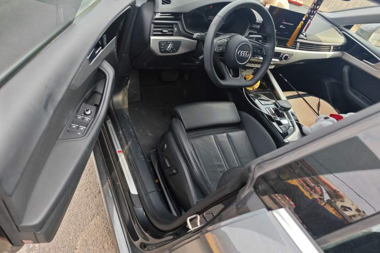 Used Audi A5 2024 Sportback 40 TFSI Fashionable and Dynamic Model Interior 3