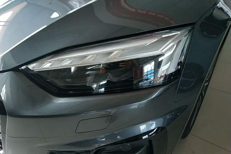 Used Audi A5 2024 Sportback 40 TFSI quattro Luxury Dynamic Model Left Front Headlight
