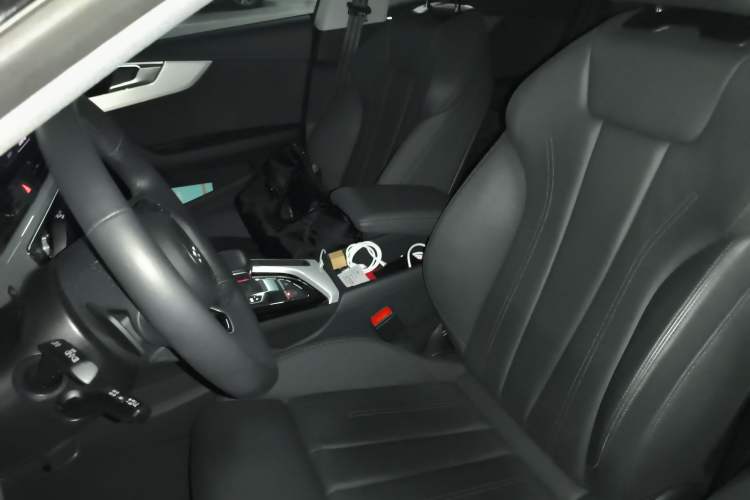 Used Audi A5 2024 Sportback 40 TFSI quattro Luxury Dynamic Model Left Front Seat