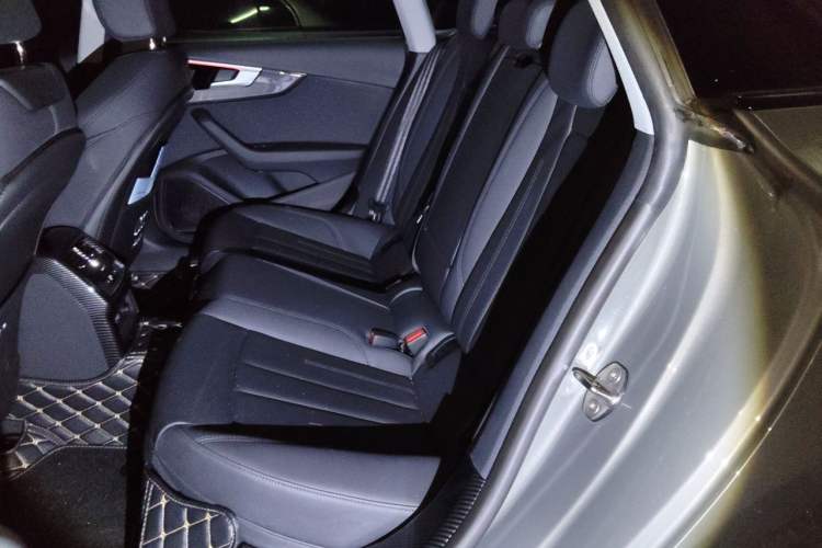 Used Audi A5 2024 Sportback 40 TFSI quattro Luxury Dynamic Model Left Rear Seat