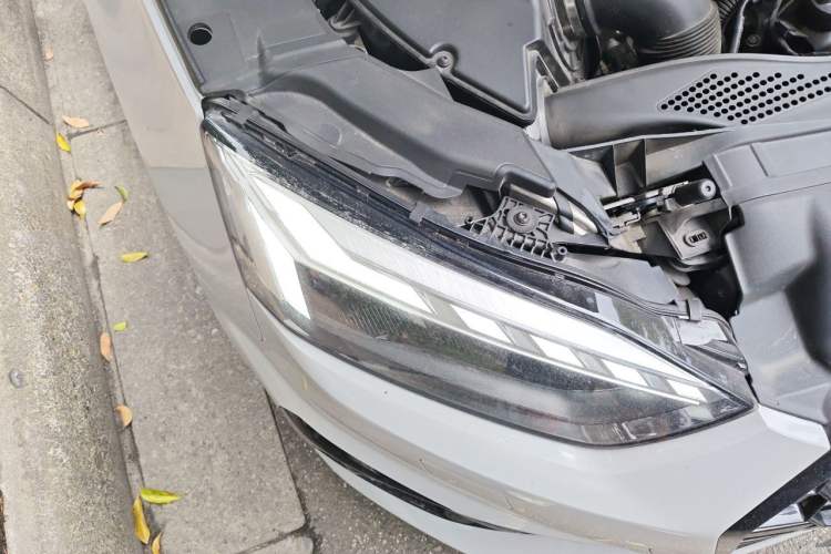 Used Audi A5 2024 Sportback 40 TFSI quattro Luxury Dynamic Model Right Front Headlight