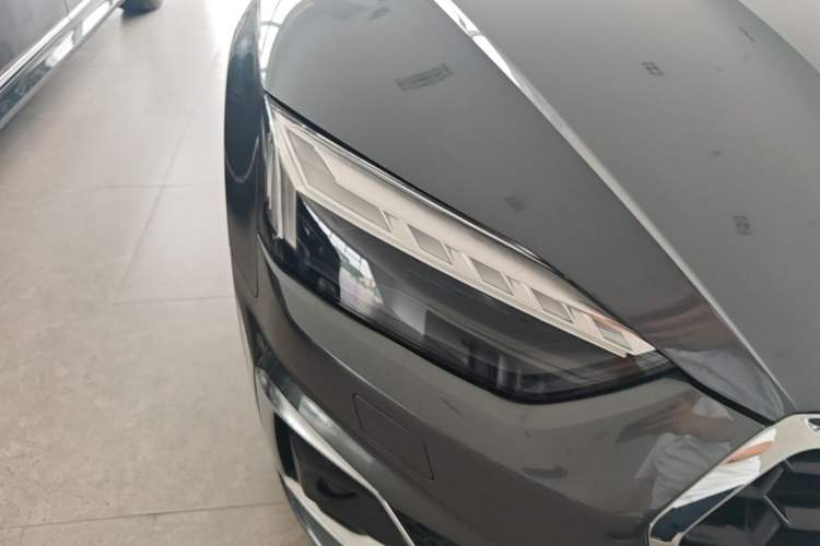 Used Audi A5 2024 Sportback 40 TFSI Fashionable and Dynamic Model Right Front Headlight