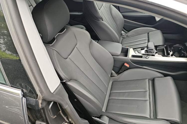 Used Audi A5 2024 Sportback 40 TFSI Fashionable and Dynamic Model Right Front Seat