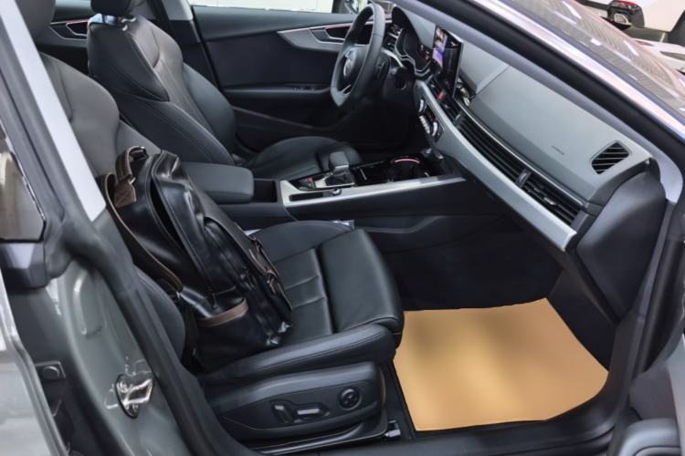 Used Audi A5 2024 Sportback 40 TFSI Fashionable and Dynamic Model Right Front Seat