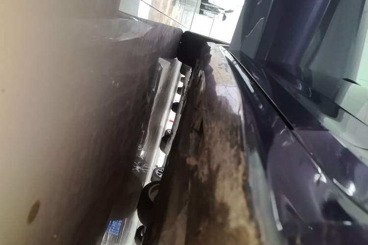 Used Audi A5 2024 Sportback 40 TFSI Fashionable and Dynamic Model Right Side Sill