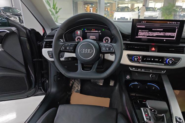 Used Audi A5 2024 Sportback 40 TFSI Fashionable and Dynamic Model Steering Wheel