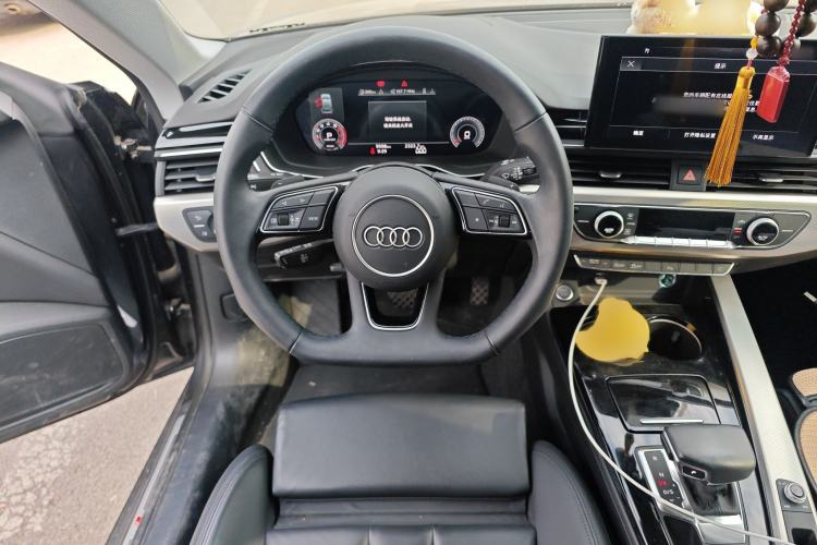 Used Audi A5 2024 Sportback 40 TFSI Fashionable and Dynamic Model Steering Wheel