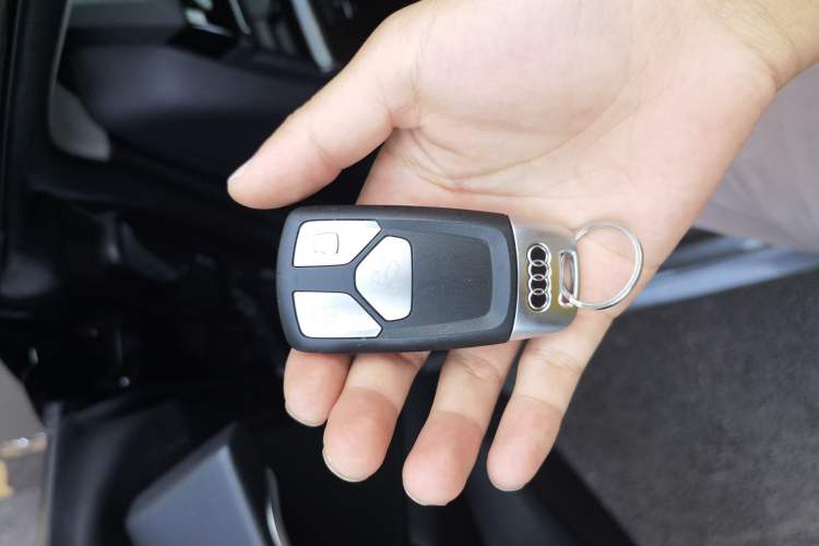 Used Audi A5 2024 Sportback 40 TFSI Fashionable and Dynamic Model Vehicle Key