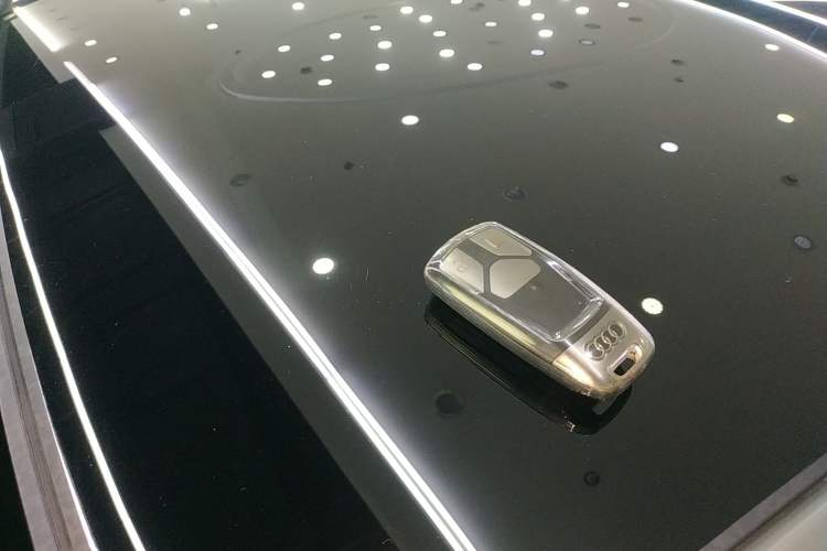 Used Audi A5 2024 Sportback 40 TFSI quattro Luxury Dynamic Model Vehicle Key