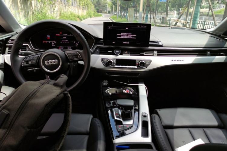 Used Audi A5 2024 Sportback 40 TFSI quattro Luxury Dynamic Model Center Console