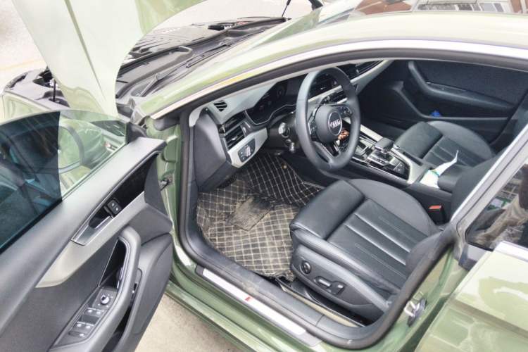 Used Audi A5 2024 Sportback 40 TFSI Fashionable and Dynamic Model Driver Seat