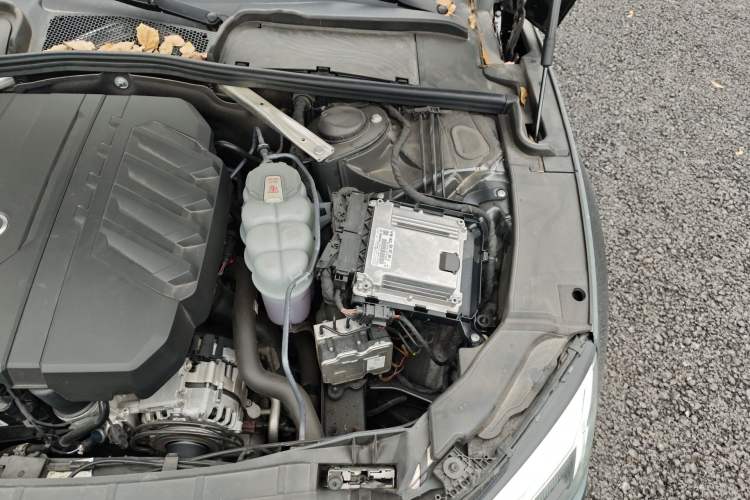 Used Audi A5 2024 Sportback 40 TFSI quattro Luxury Dynamic Model Engine Bay Left