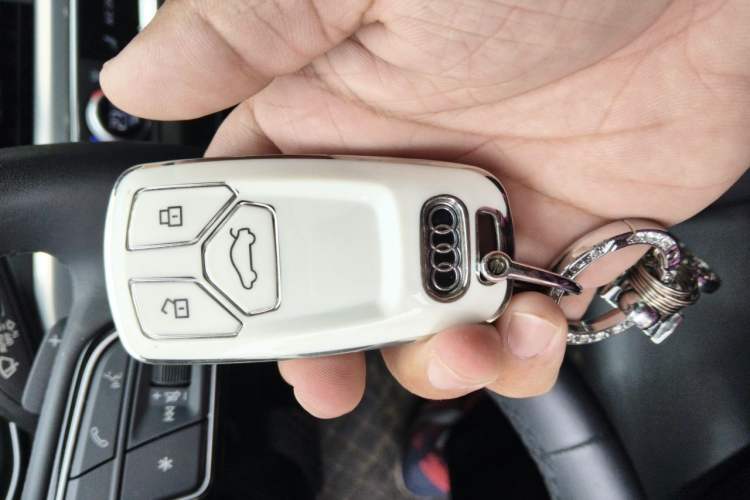 Used Audi A5 2024 Sportback 40 TFSI Fashionable and Dynamic Model Vehicle Key