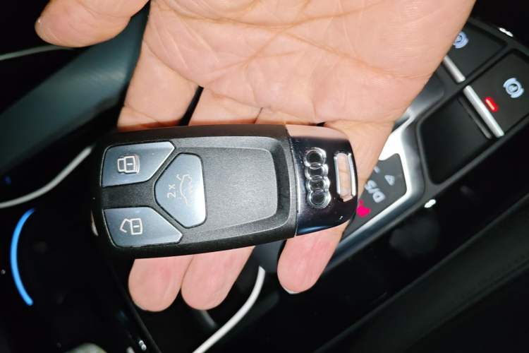 Used Audi A5 2024 Sportback 40 TFSI Fashionable and Dynamic Model Vehicle Key