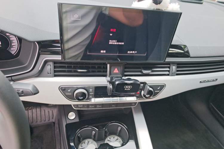 Used Audi A5 2024 Sportback 40 TFSI quattro Luxury Dynamic Model Audio And AC Panel