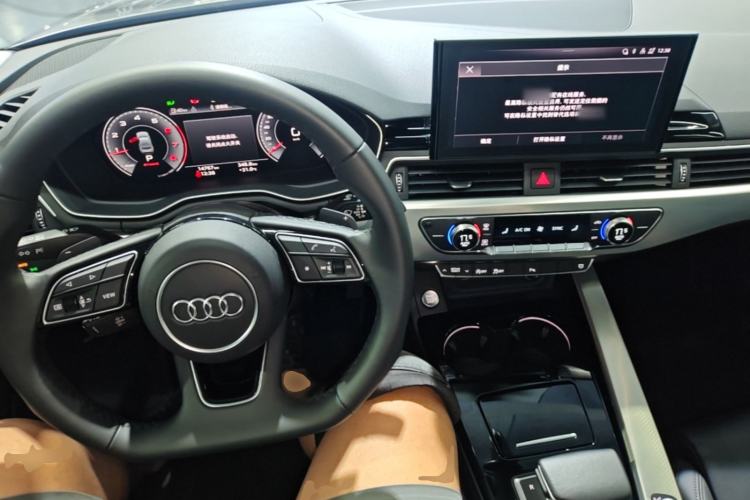 Used Audi A5 2024 Coupe 40 TFSI Fashion Dynamic Model Center Console