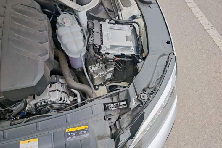 Used Audi A5 2024 Sportback 40 TFSI quattro Luxury Dynamic Model Engine Bay Left
