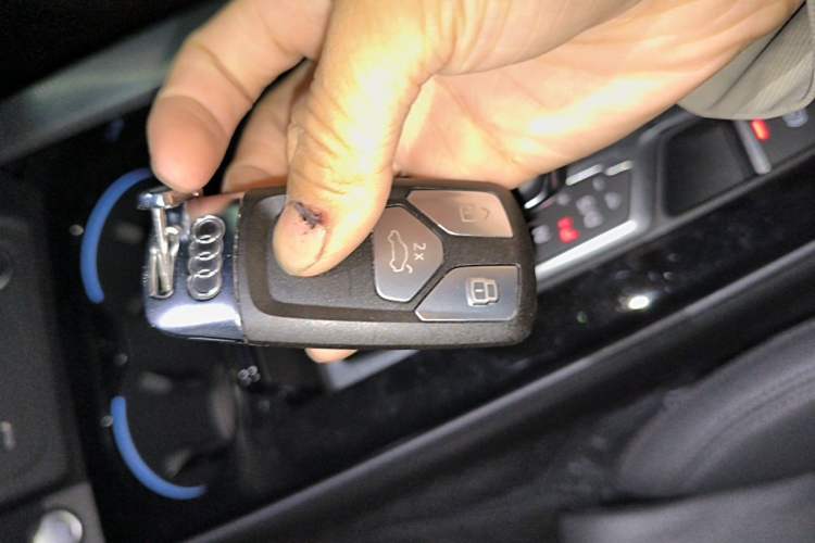 Used Audi A5 2024 Coupe 40 TFSI Fashion Dynamic Model Vehicle Key
