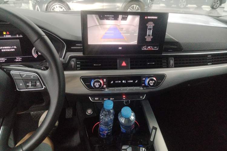 Used Audi A5 2024 Sportback 40 TFSI Fashionable and Dynamic Model Audio And AC Panel