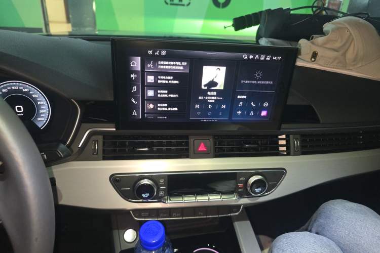 Used Audi A5 2024 Sportback 40 TFSI Fashionable and Dynamic Model Audio And AC Panel
