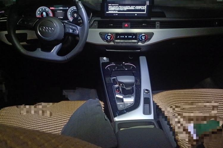Used Audi A5 2024 Sportback 40 TFSI Fashionable and Dynamic Model Center Console