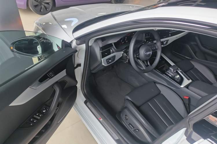 Used Audi A5 2024 Sportback 40 TFSI quattro Luxury Dynamic Model Driver Seat