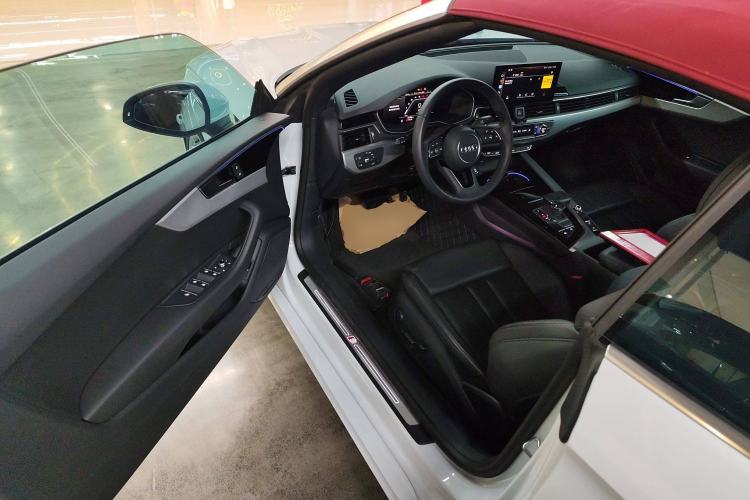 Used Audi A5 2024 Cabriolet 40 TFSI Fashionable and Dynamic Model Driver Seat