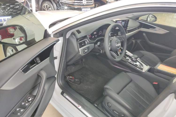 Used Audi A5 2024 Sportback 40 TFSI Fashionable and Dynamic Model Driver Seat