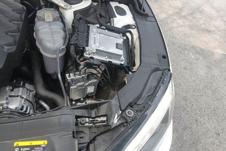 Used Audi A5 2024 Sportback 40 TFSI quattro Luxury Dynamic Model Engine Bay Left