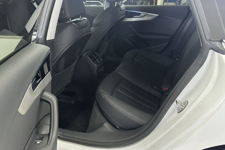 Used Audi A5 2024 Sportback 40 TFSI Fashionable and Dynamic Model Interior 3