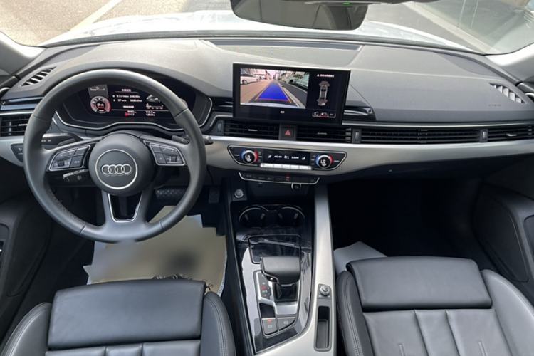 Used Audi A5 2024 Sportback 40 TFSI Fashionable and Dynamic Model Interior 6