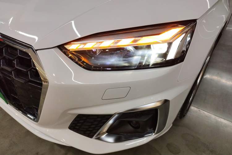 Used Audi A5 2024 Cabriolet 40 TFSI Fashionable and Dynamic Model Left Front Headlight
