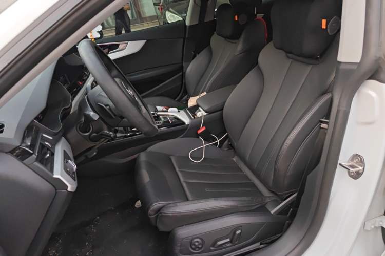 Used Audi A5 2024 Sportback 40 TFSI quattro Luxury Dynamic Model Left Front Seat