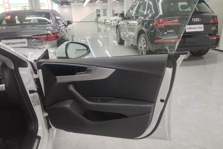 Used Audi A5 2024 Sportback 40 TFSI Fashionable and Dynamic Model Right Front Door Interior