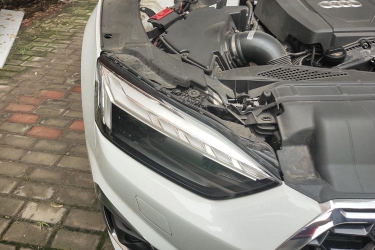 Used Audi A5 2024 Cabriolet 40 TFSI Fashionable and Dynamic Model Right Front Headlight