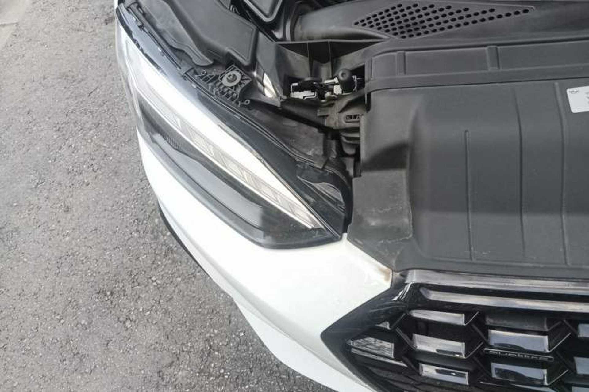 Used Audi A5 2024 Sportback 40 TFSI quattro Luxury Dynamic Model Right Front Headlight