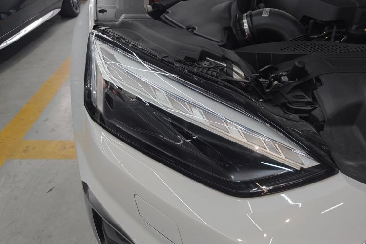 Used Audi A5 2024 Cabriolet 40 TFSI Fashionable and Dynamic Model Right Front Headlight