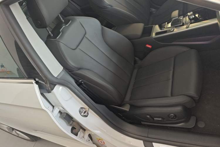 Used Audi A5 2024 Sportback 40 TFSI Fashionable and Dynamic Model Right Front Seat