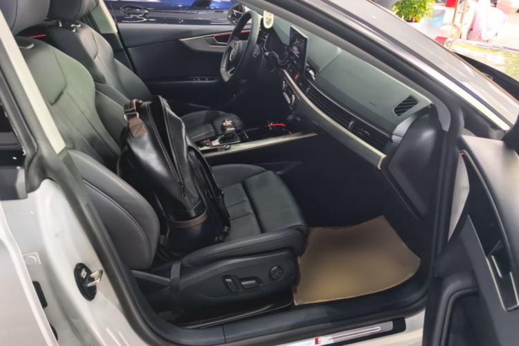 Used Audi A5 2024 Sportback 40 TFSI Fashionable and Dynamic Model Right Front Seat