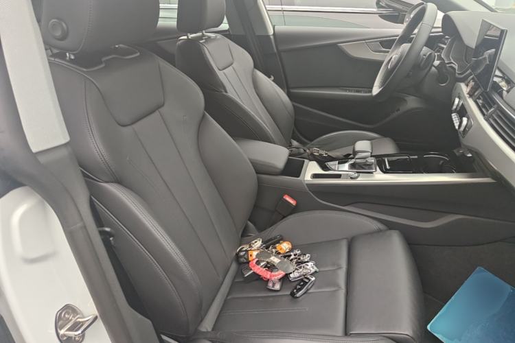 Used Audi A5 2024 Sportback 40 TFSI Fashionable and Dynamic Model Right Front Seat