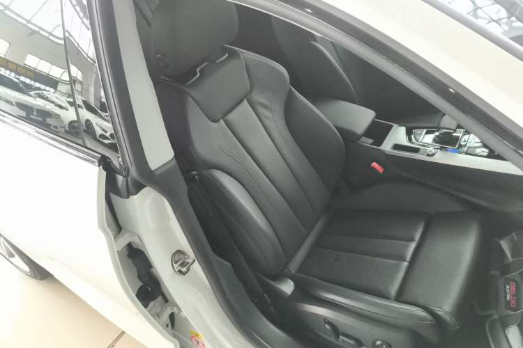 Used Audi A5 2024 Sportback 40 TFSI Fashionable and Dynamic Model Right Front Seat