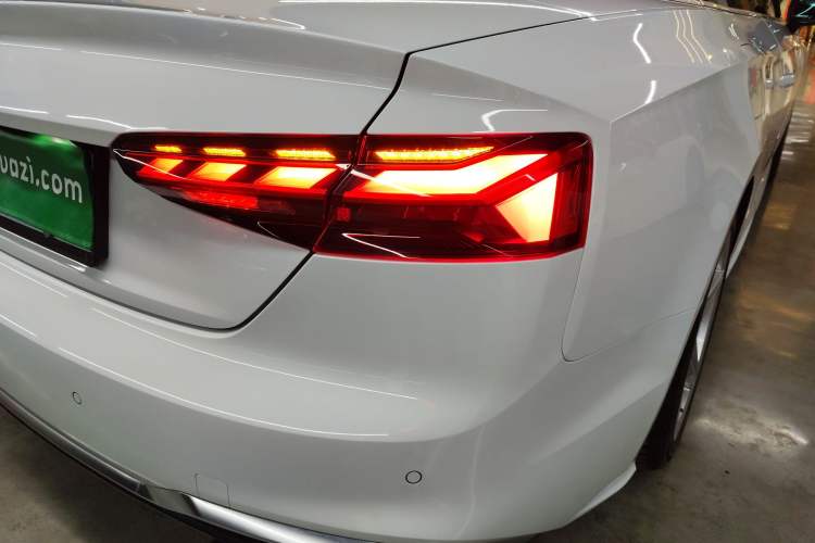 Used Audi A5 2024 Cabriolet 40 TFSI Fashionable and Dynamic Model Right Rear Taillight