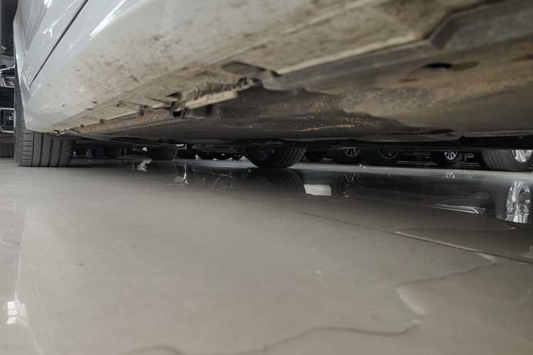 Used Audi A5 2024 Cabriolet 40 TFSI Fashionable and Dynamic Model Right Side Sill