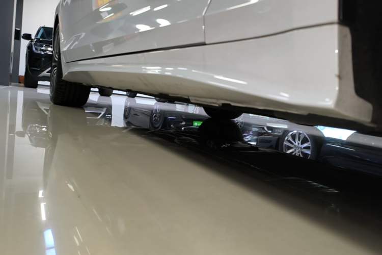 Used Audi A5 2024 Sportback 40 TFSI quattro Luxury Dynamic Model Right Side Sill