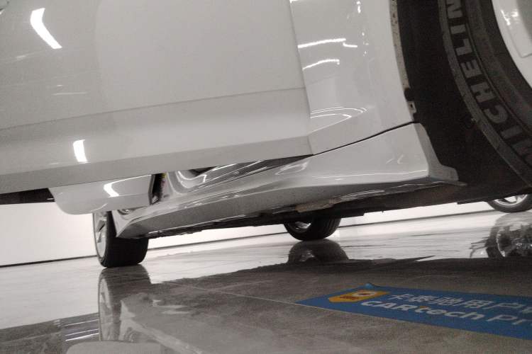 Used Audi A5 2024 Sportback 40 TFSI Fashionable and Dynamic Model Right Side Sill