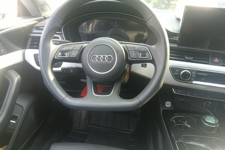 Used Audi A5 2024 Sportback 40 TFSI quattro Luxury Dynamic Model Steering Wheel