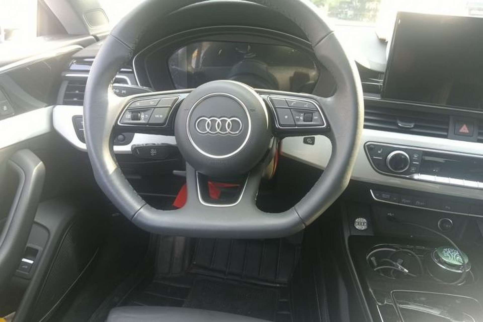 Used Audi A5 2024 Sportback 40 TFSI quattro Luxury Dynamic Model Steering Wheel