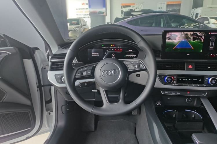 Used Audi A5 2024 Sportback 40 TFSI quattro Luxury Dynamic Model Steering Wheel