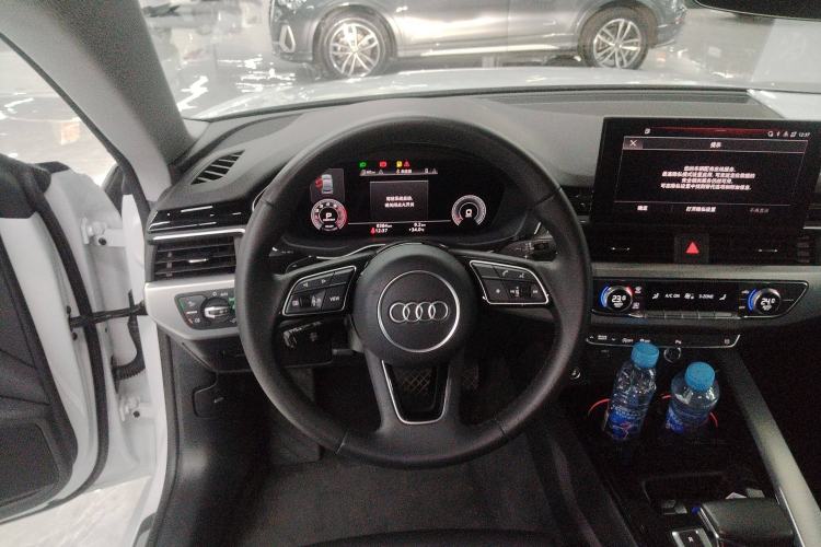 Used Audi A5 2024 Sportback 40 TFSI Fashionable and Dynamic Model Steering Wheel