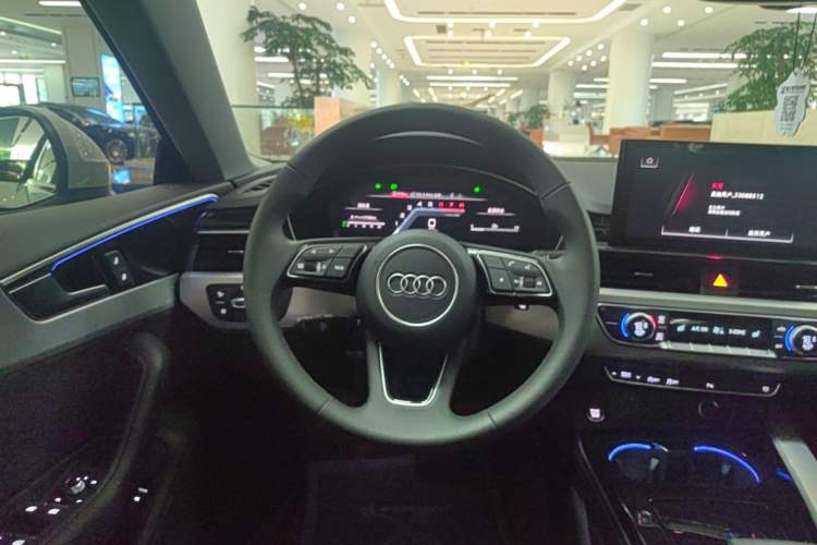 Used Audi A5 2024 Sportback 40 TFSI Fashionable and Dynamic Model Steering Wheel